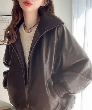 jaVa. 브라운 가죽 자켓