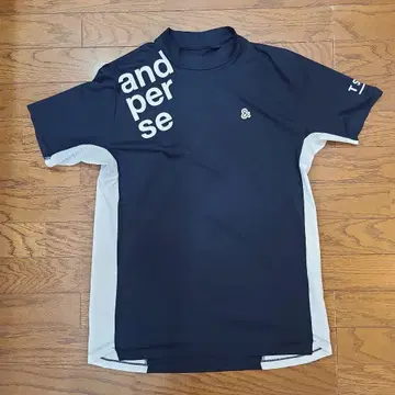 and per se 모크넥 반팔 셔츠 (미사용)
