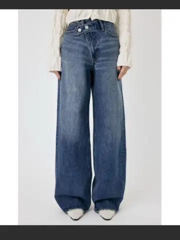 MOUSSY CROSS WAIST WIDE STRAIGHT 0