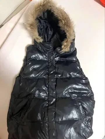 블랙 퍼 포함 다운 베스트