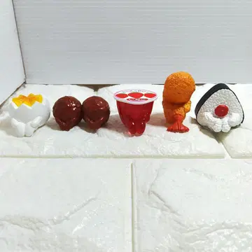 가챠 캡슐 토이 묶음 판매 기다림 도시락 음식