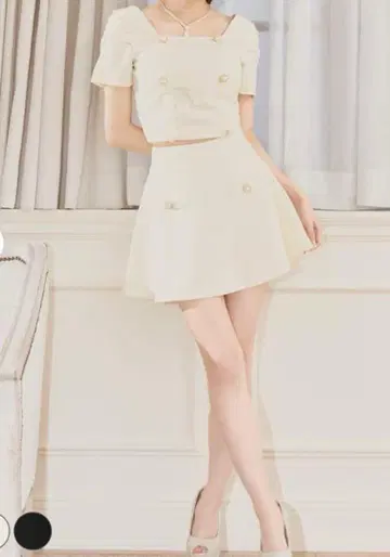 프릴 달린 아이보리 미니 드레스 S
