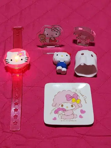 산리오 키티, 마이멜로디, 피아노 5개 묶음 판매