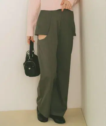 사이드 컷 아웃 슬랙스 팬츠 VANNIE U 그레이