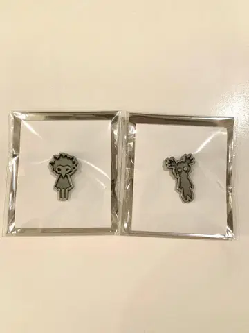리틀 나이트메어 로손 핀 배지 로우, 애로우