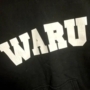 WARU 후드티 블랙 SANTASTIC!