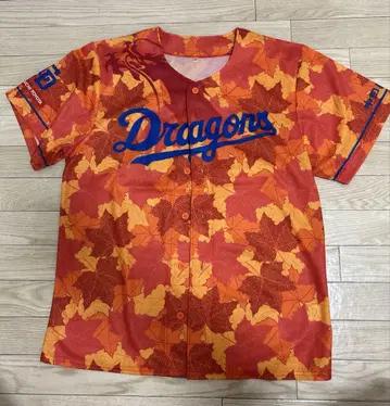 주니치 드래곤즈 어머니날 한정판 유니폼 2세트