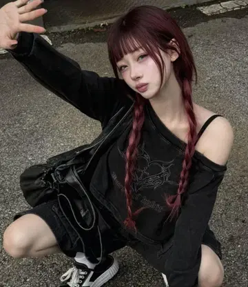 KsG 원 숄더 프론트 디자인 롱 T셔츠