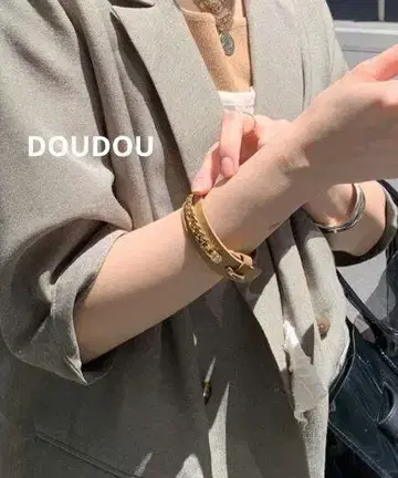 [ DOUDOU ] 가죽 체인 팔찌 베이지
