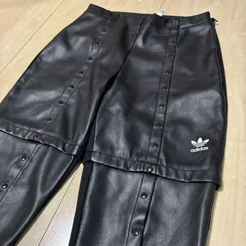 L 아디다스 블랙 스냅 버튼 레깅스