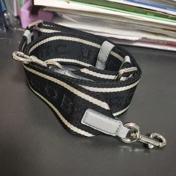 Marc Jacobs 백 스트랩
