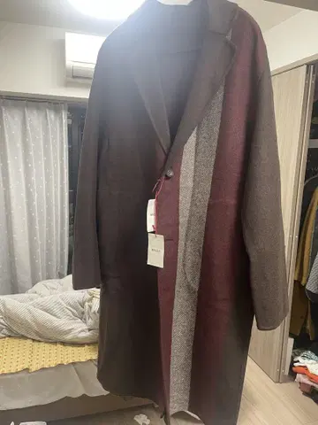 ba l l y 스트라이프 롱 코트 사이즈 48