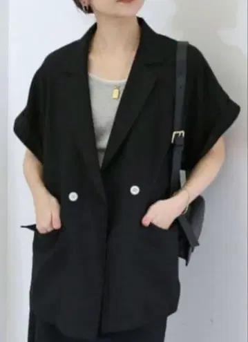[ SLOBE IENA ] 린넨 레이온 하프 슬리브 자켓