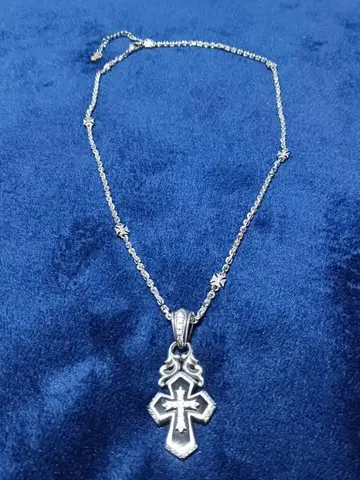 아르테미스 클래식 플레이어 포피스 목걸이