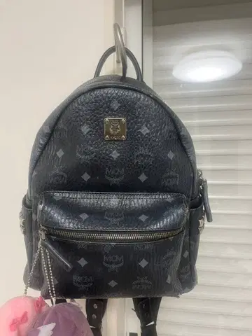 MCM 블랙 가죽 백팩