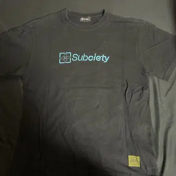 Subciety 블랙 T셔츠