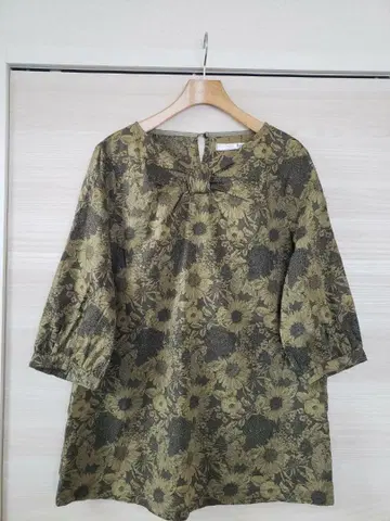 Brillage LIBERTY 블라우스 7부 소매