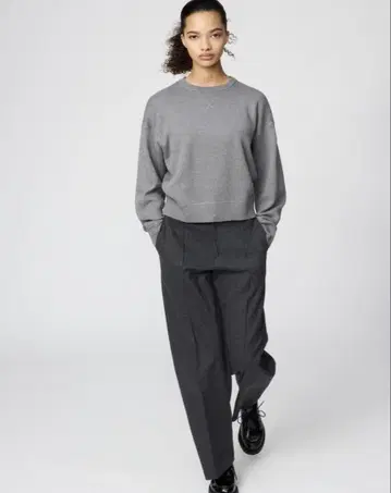 UNIQLO C 스무스 코튼 크루넥 스웨터