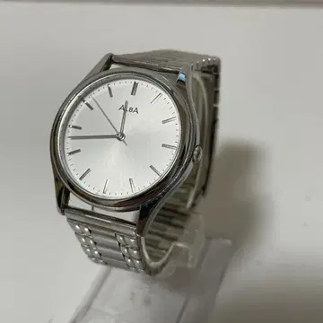 ALBA 알바 손목시계 쿼츠 실버 V501-8020 새 배터리 교환