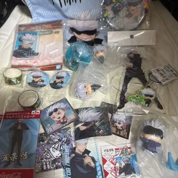 주술회전 고죠 사토루 굿즈 묶음 판매