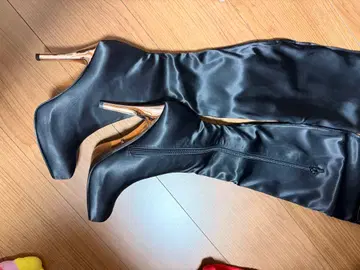 Rady 블랙 새틴 니하이 부츠 (상자 없음)