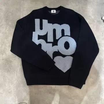 umbro 네이비 로고 니트 스웨터