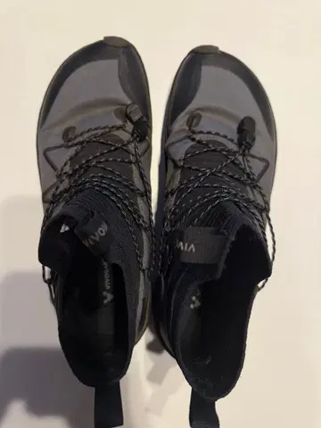 비보베어풋 PRIMUS TRAIL FLOW MID 사이즈 43