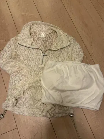 YILON Blossom 레이스 탑 화이트