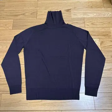 JOHN SMEDLEY 존스메들리 터틀 메리노울 사이즈 S