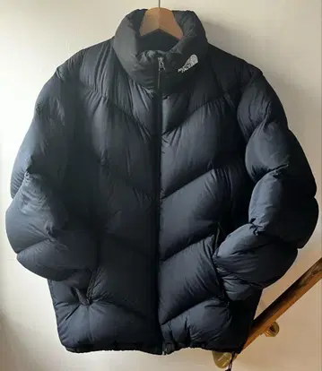 ND92452R ASCENTJACKET NAVY M 사이즈