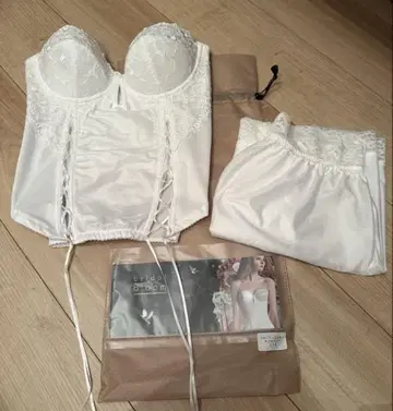 브라이덜 블룸 마터니티 뷔스티에 + 플레어 팬츠
