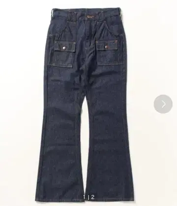 Wrangler BUSH FLARE 데님 팬츠 S 사이즈