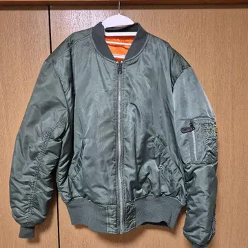MA-1 플라이트 자켓