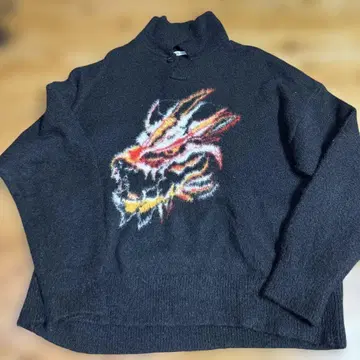 ZARA 드래곤 자수 니트 스웨터 M