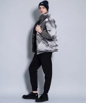 NUMBER(N)INE x studious 별주 나일론 다운 자켓