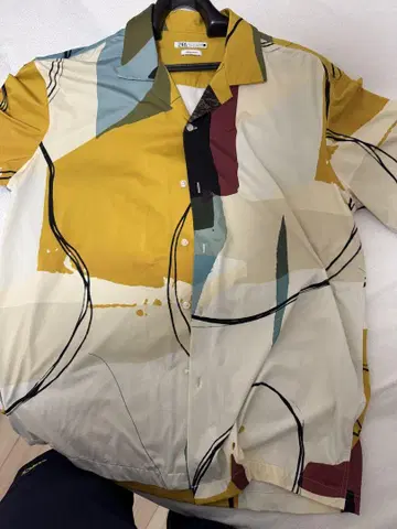 ZARA 반팔 셔츠 패턴