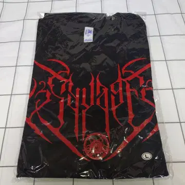 JILUKA EU Tee