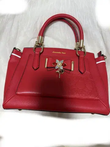 사만다 베가 카드캡터 사쿠라 콜라보 숄더백