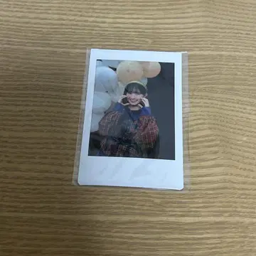 스다 아키 한정판 솔로 프린트 폴라로이드