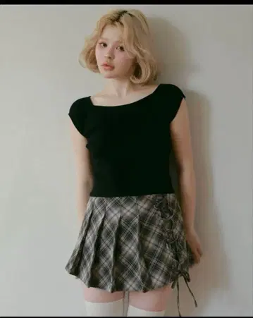 andmary Elle ribbon knit tops black