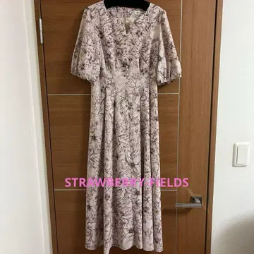 스트로베리 필드 꽃 패턴 롱 원피스