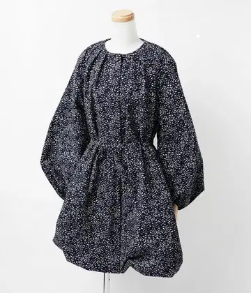 COEL 오리지널 자카드 미니 원피스 올 패턴 벨트 포함 네이비