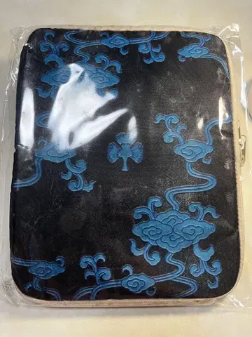 블랙클로버 야미 스케히로 마도서풍 태블릿 케이스