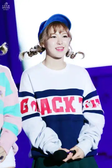 o!oi 오버 사이즈 트레이닝복 정품