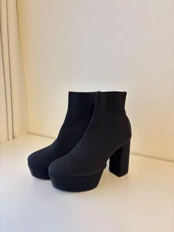 ESPERANZA  통굽 니트 숏부츠 에스페란자