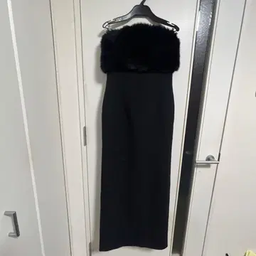 택 포함 미착용 ZARA 인조 모피 트리밍 원피스