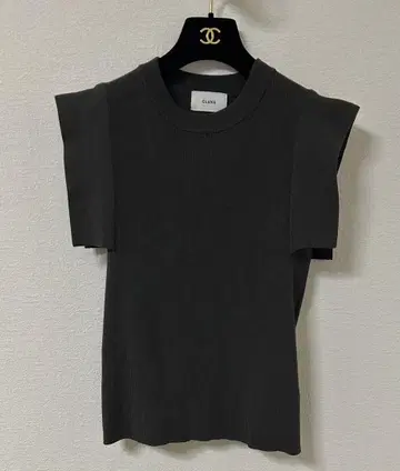 clane SQUARE SLEEVE KNIT TOPS