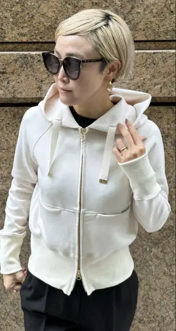 [새상품급] JENNE 일본제 미라인 후드티 M 아이보리