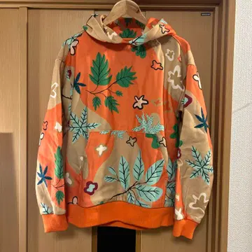 ZARA 플로럴 프린트 후드티 M 사이즈