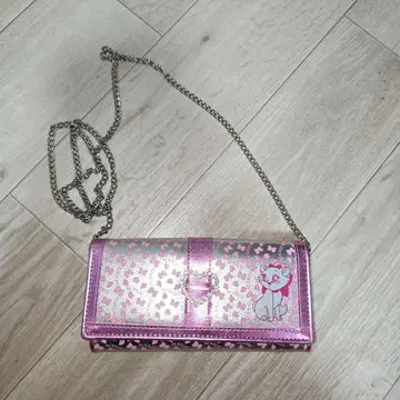 디즈니 마리 체인 장지갑 레어